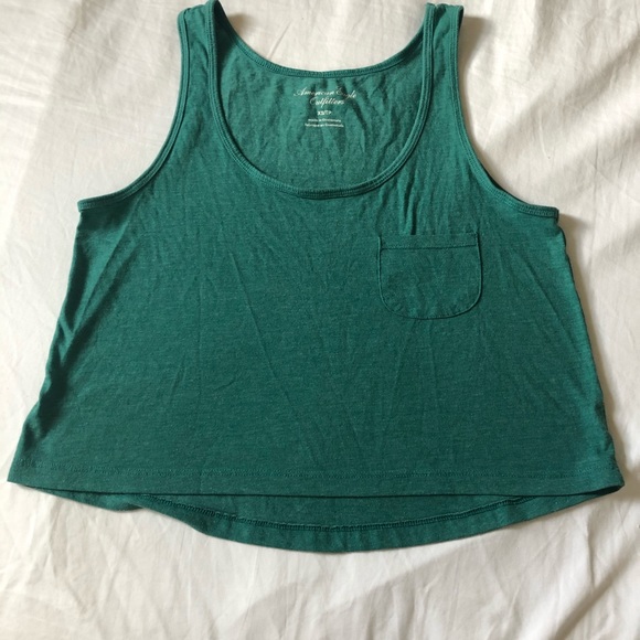 Bundle of summer t-shirts and tank tops - Picture 4 of 10
